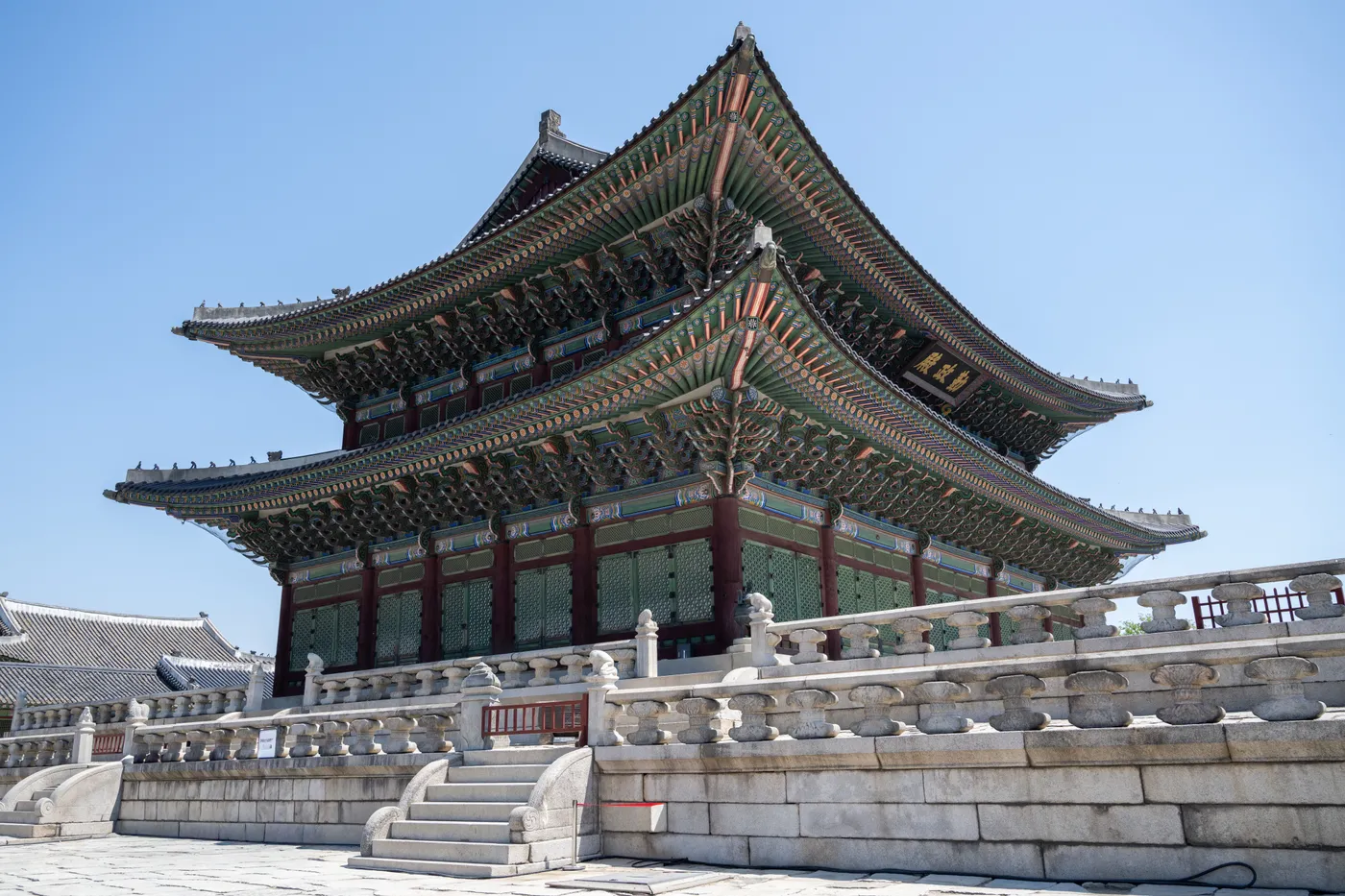 South Korea 19-Day Complete Expedition (Seoul, Seoraksan, Andong, Gyeongju, Busan, Jeonju, Suwon) - Field Spot 5